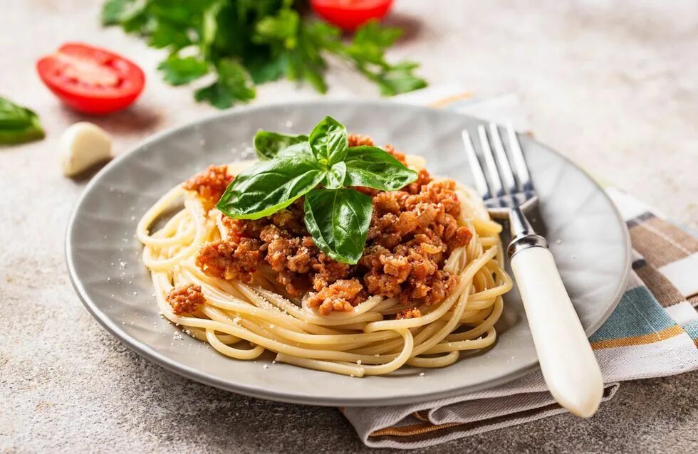 Паста с соусом болоньезе фото Pin en Pasta