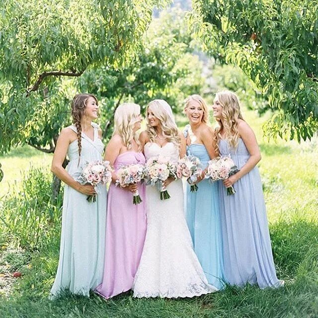 Пастельная свадьба фото Looking oh-so lovely is @kleinfeldbridal bride wearing her amazing @dennisbasso 