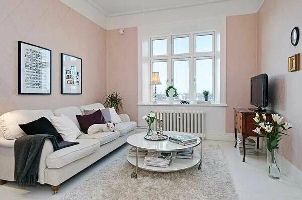 Пастельные тона в интерьере гостиной Moving Company Quotes & Tips to Plan Your Move MYMOVE Sala de estar rosa, Sala d