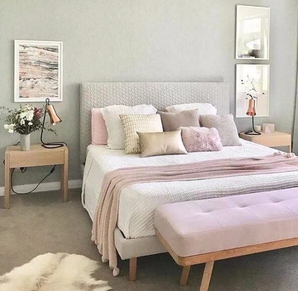 Пастельный интерьер спальни Furniture - Renovator Auctions Bedroom decor, Teen bedroom decor, Bedroom refres