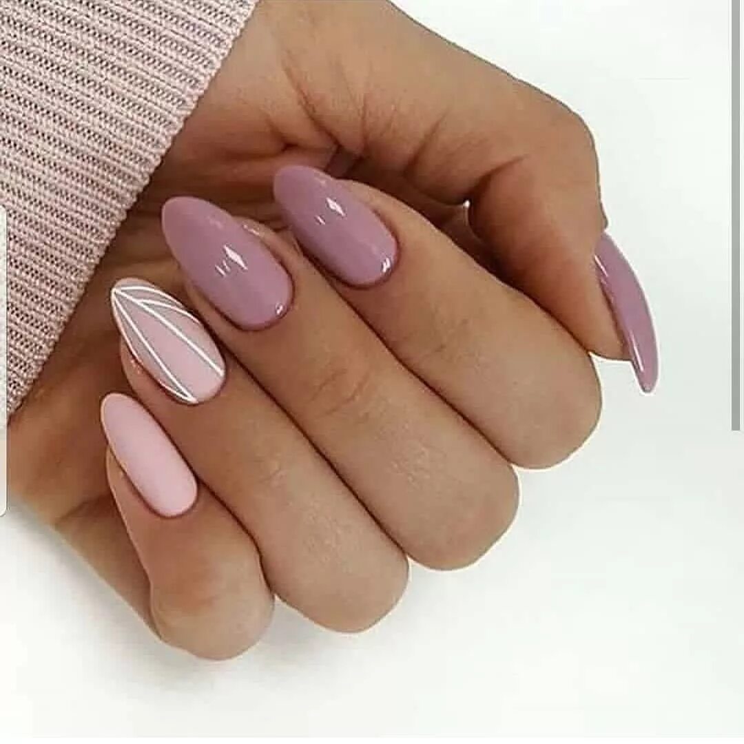 Пастельный маникюр миндаль Blue nails 2019 - Page 5 of 49 - landofnail. com Gel nails, Blue nails, Stylish 