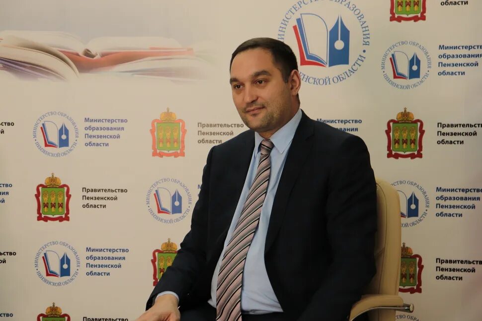 Патанин владимир павлович пенза фото Алексей Комаров рассказал о старте нового учебного года в ходе прямой линии