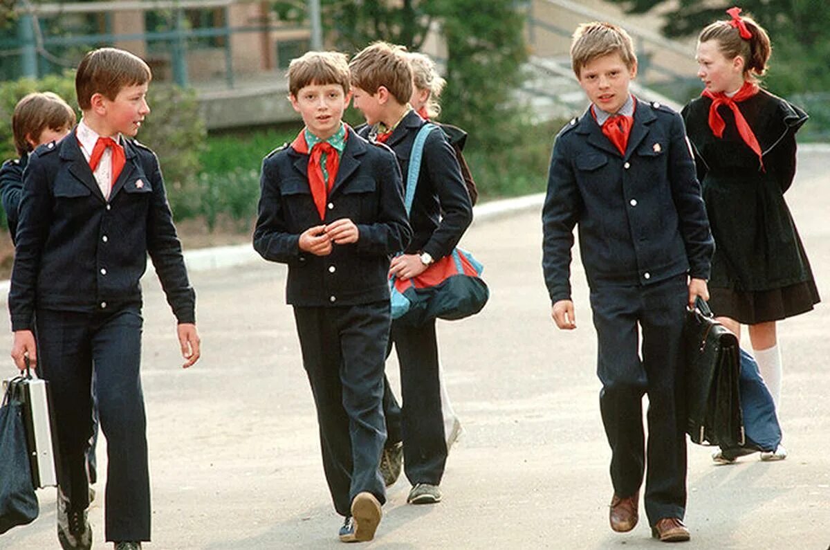 Пацан в школе фото Школьный dress code: вчера, сегодня, завтра