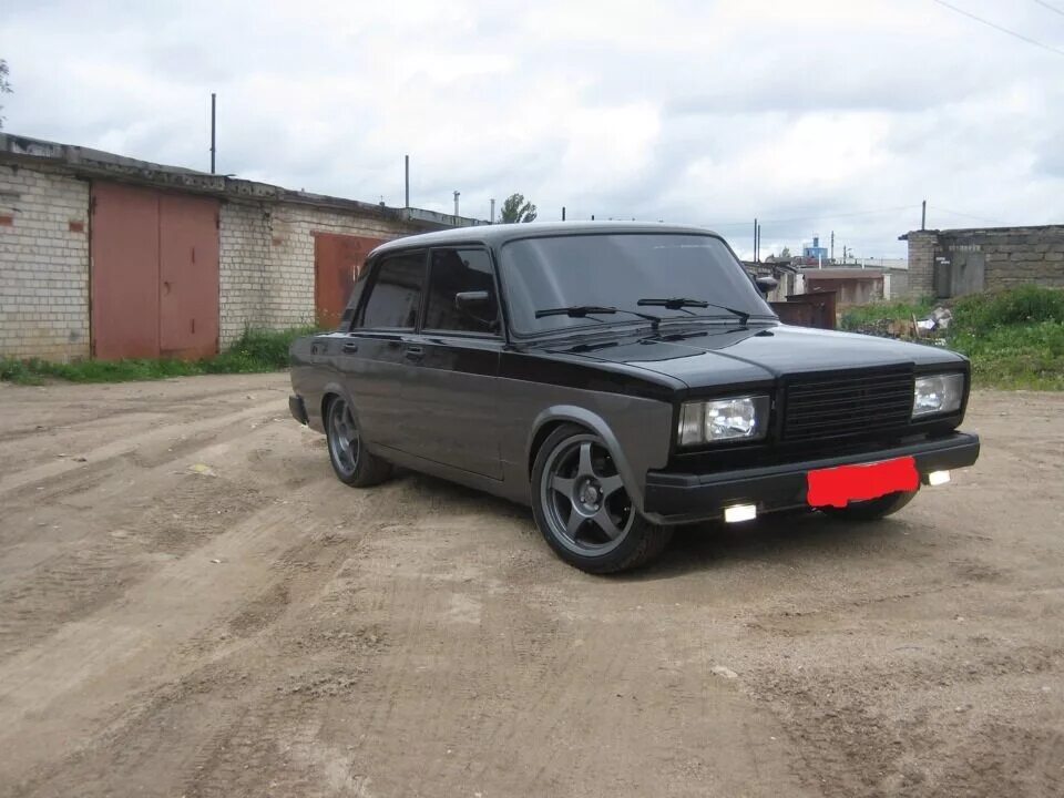 Пацанский тюнинг ваз Купить б/у Lada (ВАЗ) 2105 1979-2011 1.6 MT (73 л.с.) бензин механика в Москве: 
