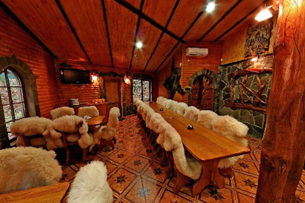 Пацха шапский двор целинная ул 5а фото Пацха фото YugNash.ru