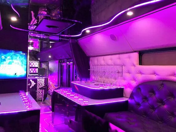 Пати бас саратов фото Making a disc bus from a city bus for Europe