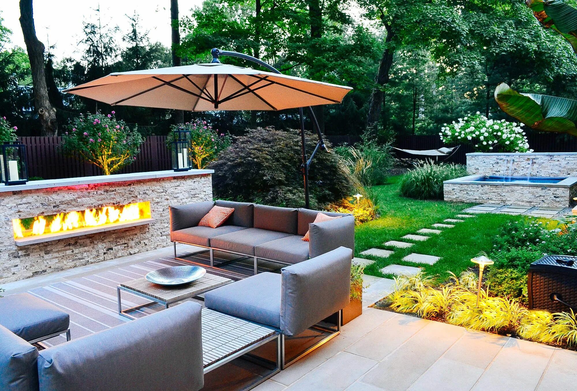 Патио на даче своими руками фото 11 IKEA Hacks To Turn Your Backyard Into A Summer Oasis Bahçe verandası, Arka ba