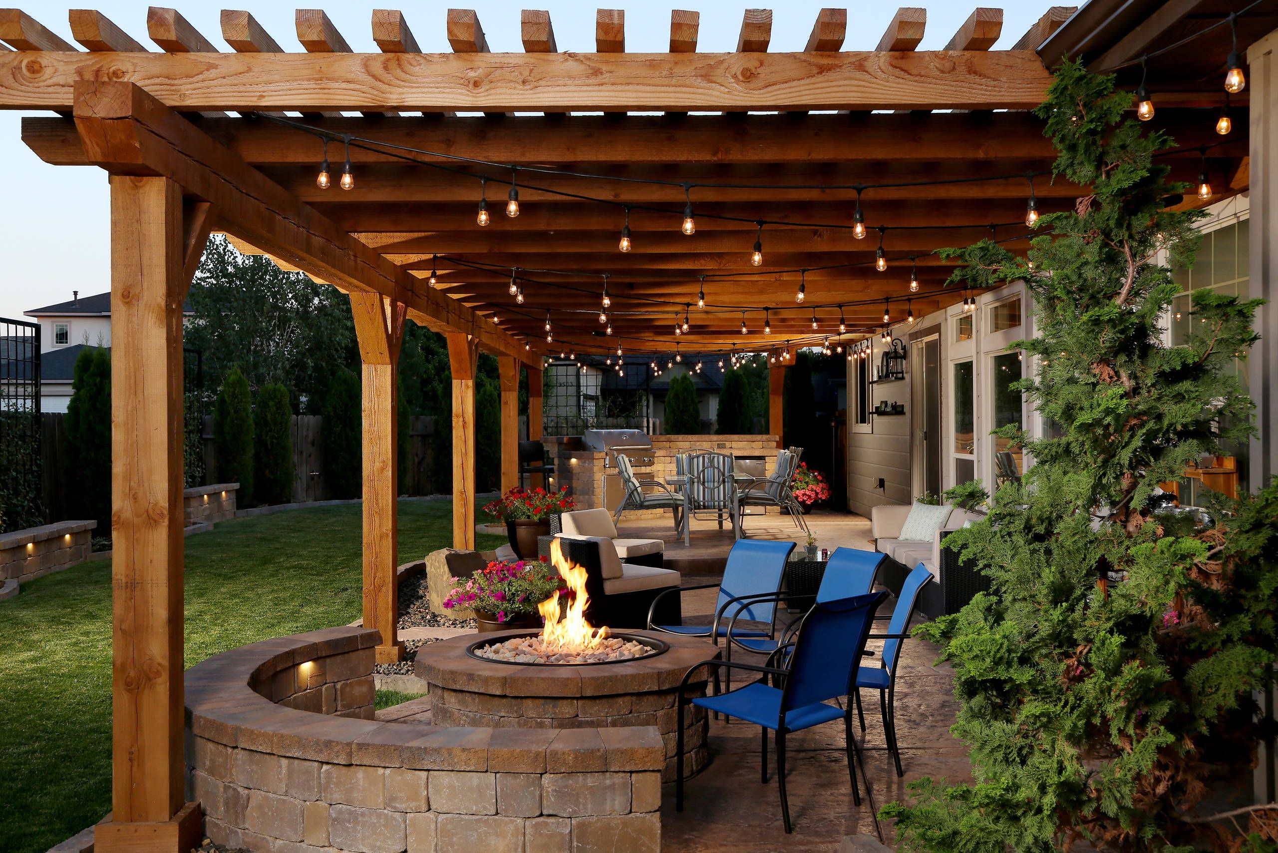 Патио на даче своими руками недорого 23 Welcoming Patio Design Ideas (Photo Gallery) Rustic patio, Outdoor patio idea