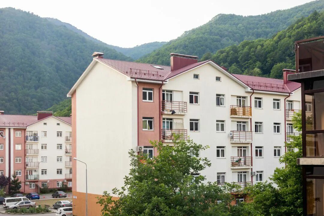 Патиссон эстонская ул 3 село эстосадок фото Снять Апартаменты Море Апартаментов на Эстонской 37к6, Эсто-Садок с парковкой по