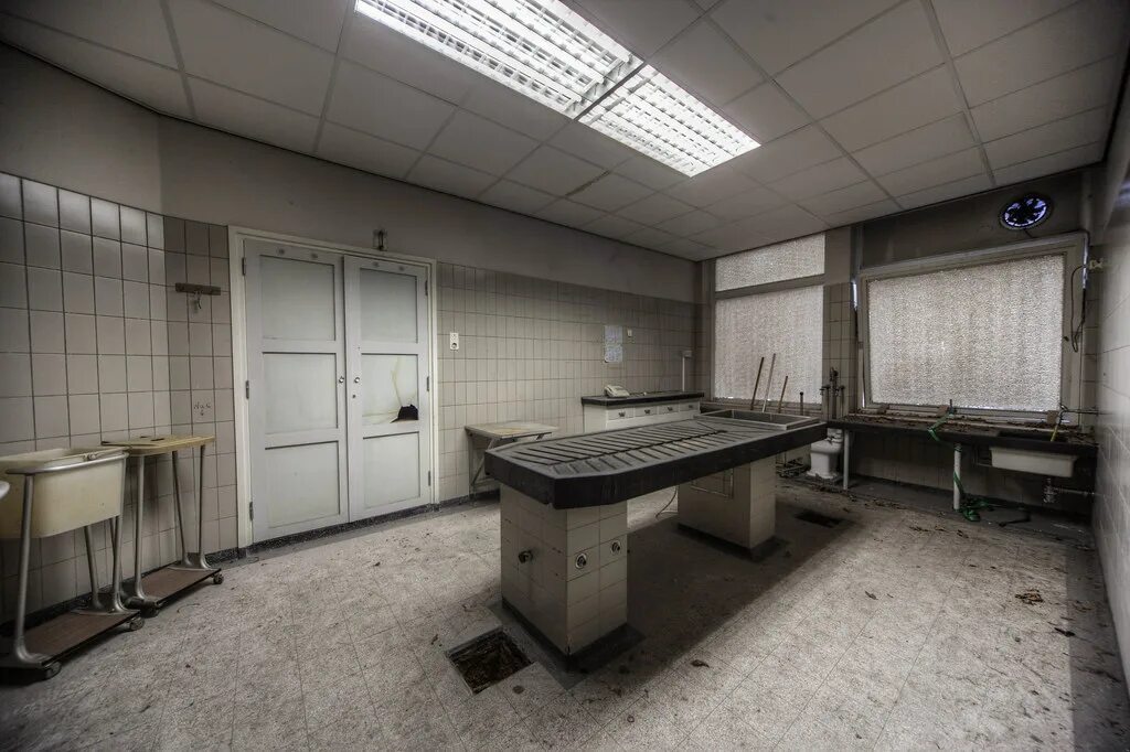 Патологоанатомическое отделение фото Morgue Morgue Michel Flickr