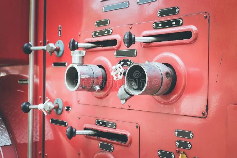 Патрубки для подключения пожарных машин Fire truck hose connectors stock photo. Image of engine - 51867872