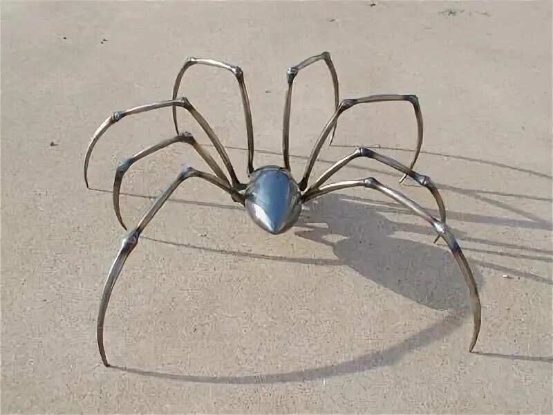 Паук из металла своими руками сварка фото Metal Spider Sculpture by Ken Neiderer Steel art, Scrap metal art, Metal sculptu