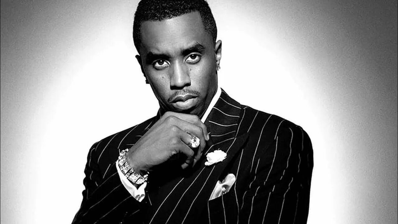 Пав деди певец фото I'LL BE MISSING YOU - PUFF DADDY (FT. FAITH EVANS & 112) (8D AUDIO) - YouTube