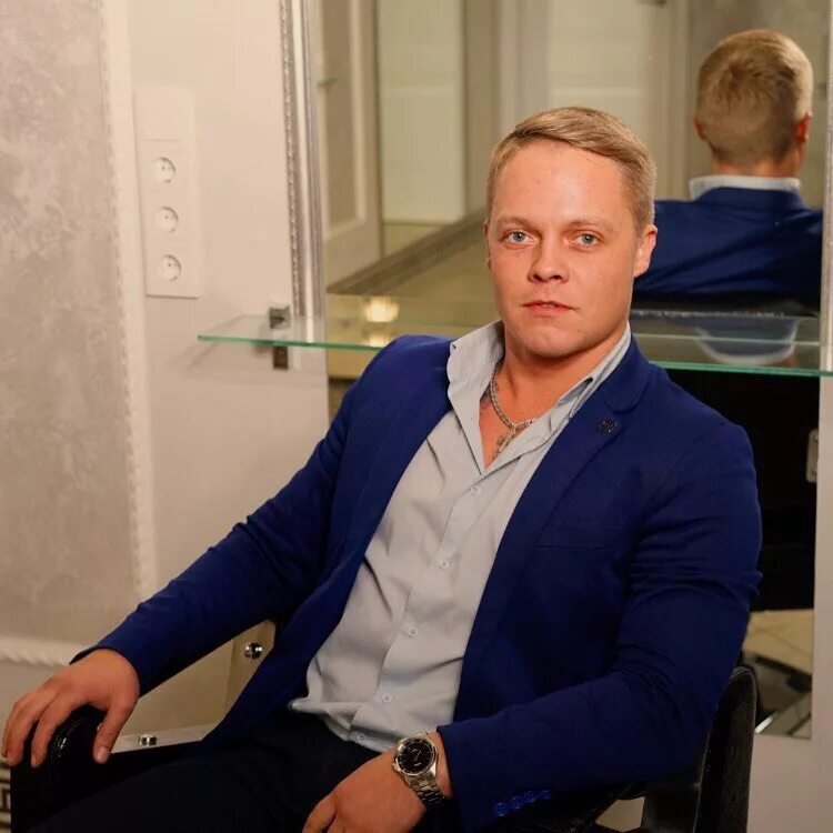 Павел анисимов вести фм биография журналист фото Фотографии Павла Анисимова