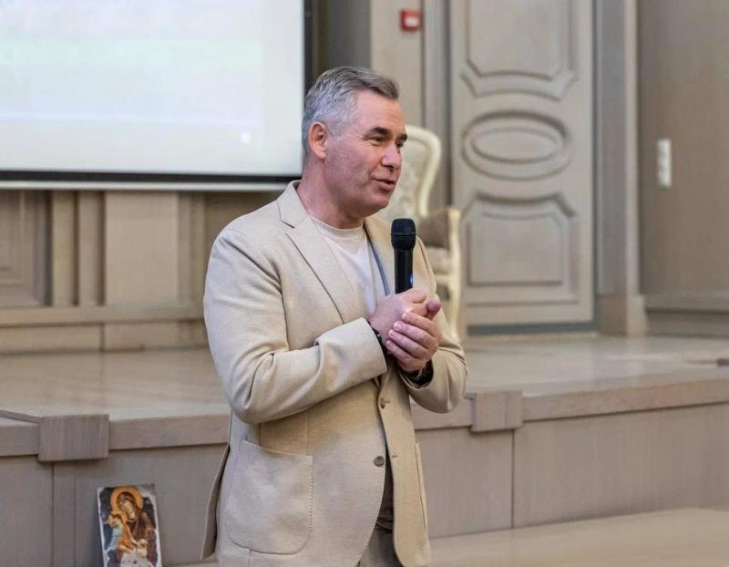 Павел астахов с бородой фото Новости