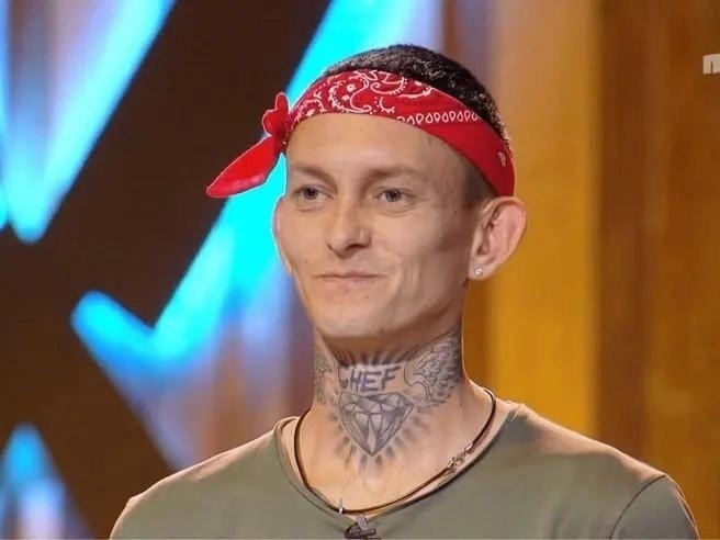 Павел чеша шеф фото Участник шоу "Битва шефов" Павел Чеша сгорел заживо, пытаясь спасти свой рестора