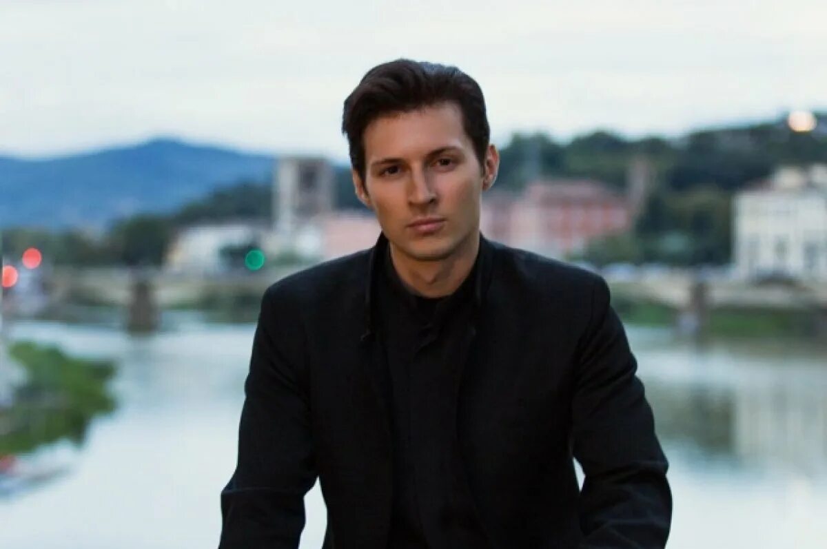 Павел дуров фото лица Forbes: Дуров возглавил список самых "обедневших" российских миллиардеров Аргуме