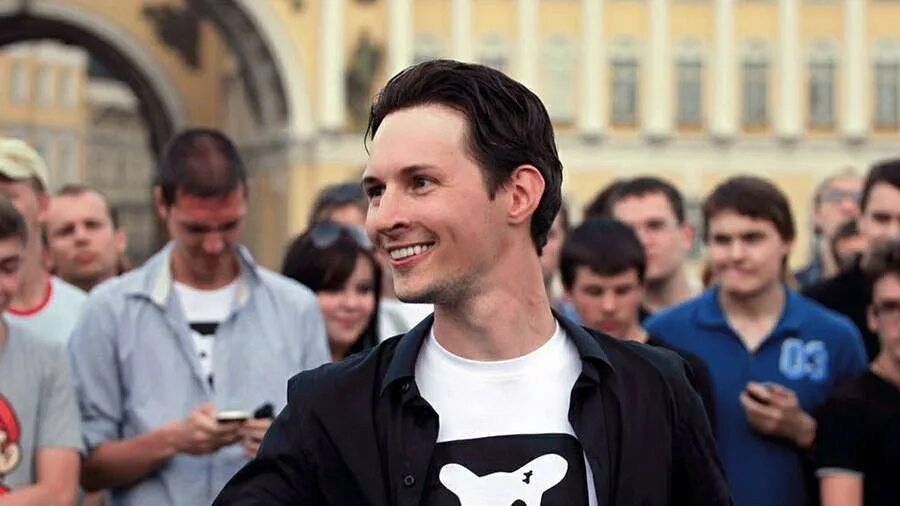 Павел дуров фото во франции Павел Дуров стал гражданином Франции Новости мира Известия 22.11.2021