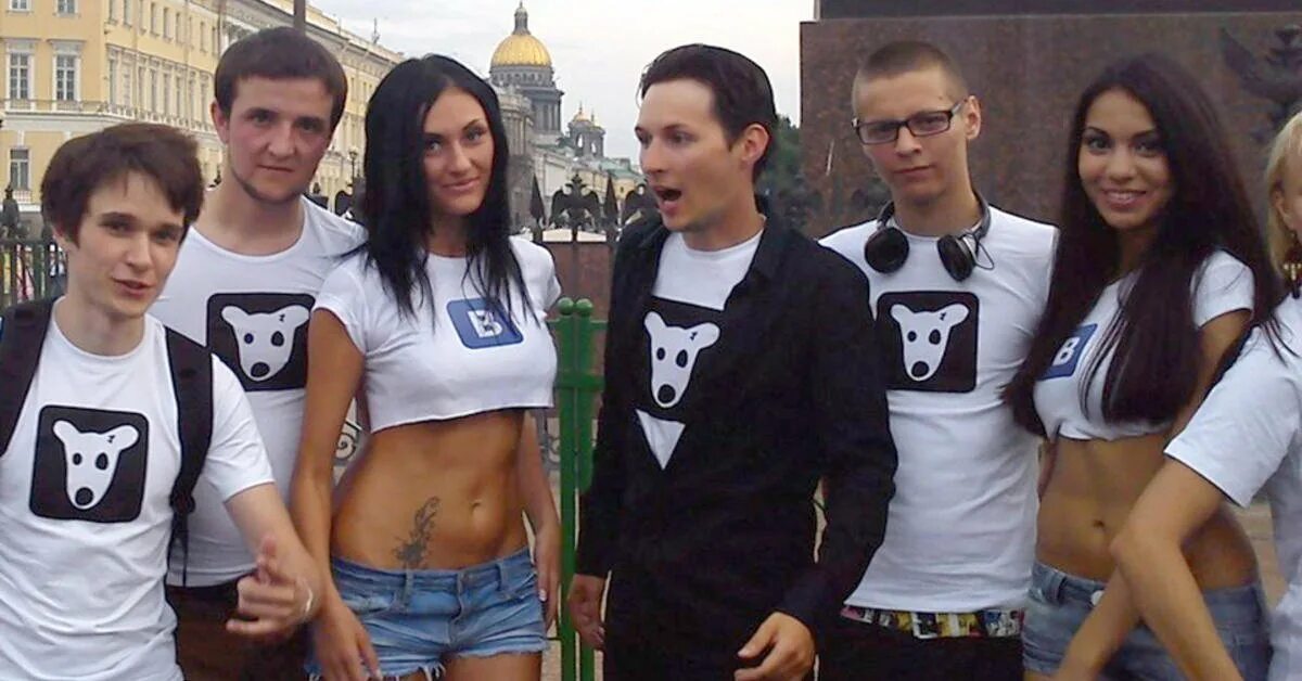 Павел дуров с девушкой фото Суд с Телеграмом и проверка качества работы борделей. Часть 1 Пикабу