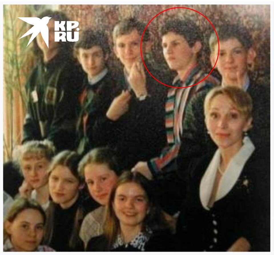Павел дуров школьные фото Павел Дуров в школе взламывал компьютеры, стеснялся девочек и прогуливал физкуль