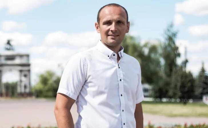 Павел елкин курск сейчас фото Глава комитета молодежной политики Курской области Сергей Котляров переходит в м