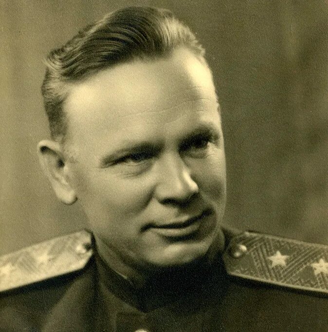 Павел фитин биография фото Анапа - один из пунктов формирования и подготовки воинских частей и подразделени