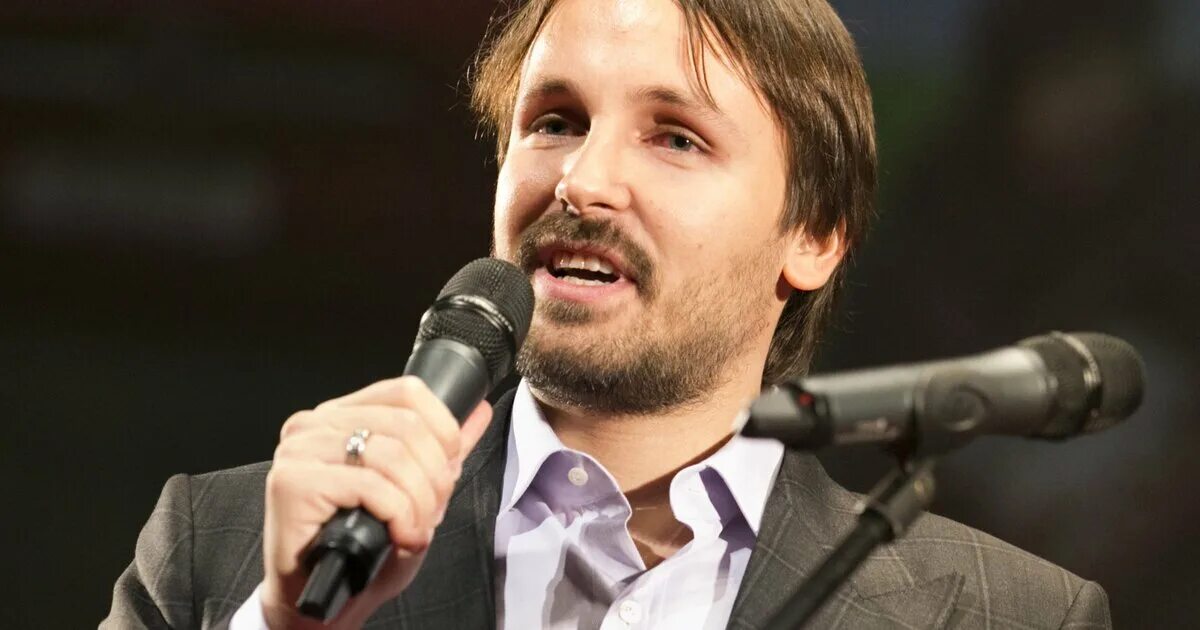 Павел худяков клипмейкер фото Режиссер Павел Худяков рассказал о работе над фильмом "Одноклассники" - Москва 2