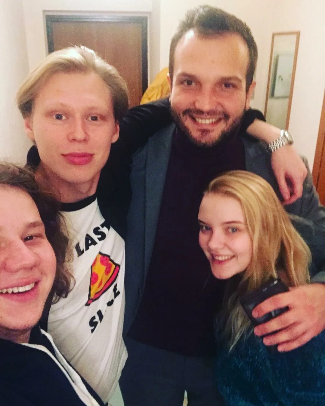 Павел комаров до и после похудения фото Павел Комаров (актер) - фильмы и биография, его инстаграм фото и личная жизнь