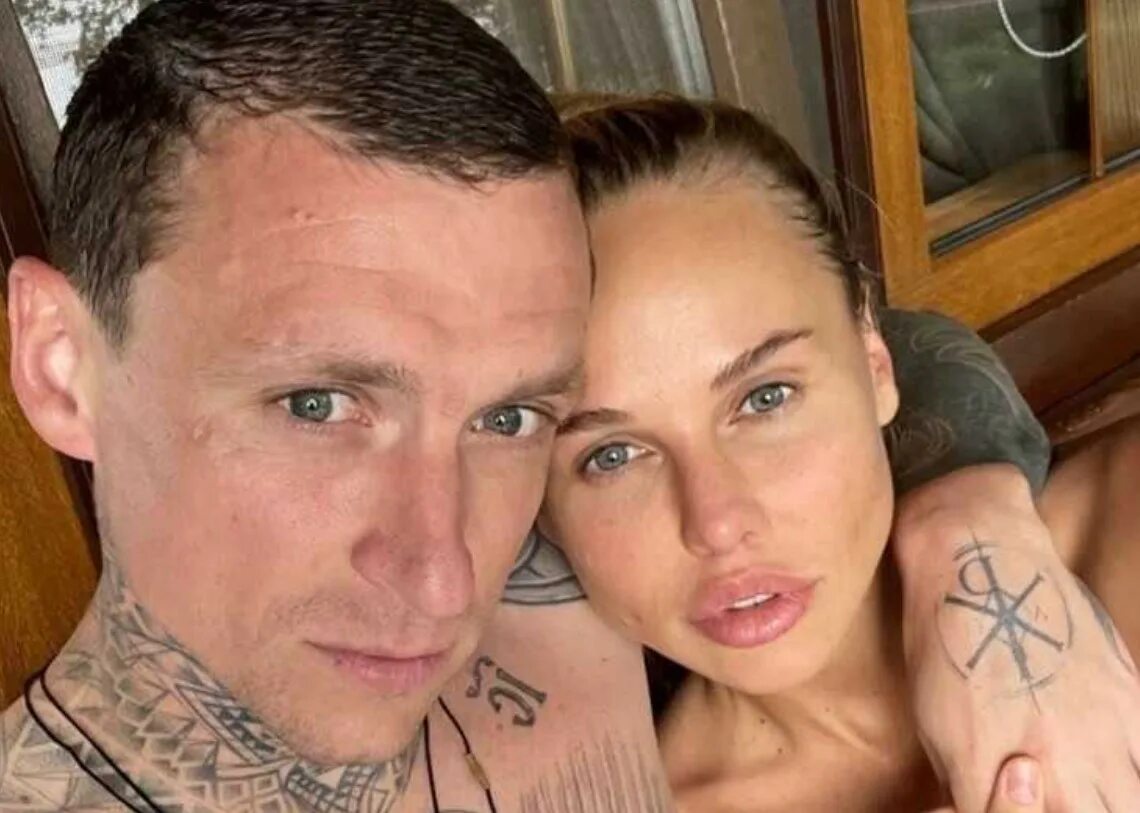 Павел мамаев и санько фото Скандальный футболист Павел Мамаев стал отцом во второй раз - Хиты Дня RU.TV