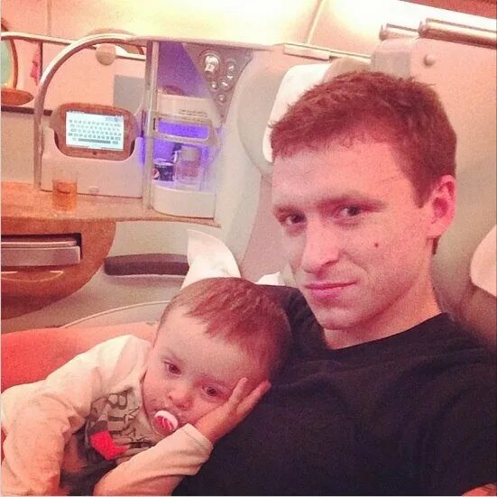 Павел мамаев семья фото И завтра нам нужна одна победа...одна на всех - мы за ценой не постоим