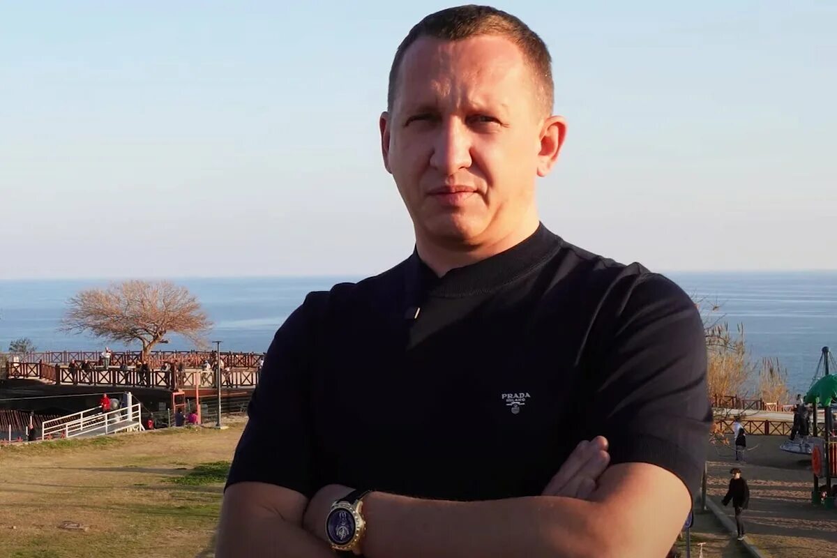 Павел морозов акрон фото Могли бы выиграть крупнее" Как молодой футбольный клуб из Тольятти разгромил "Ди