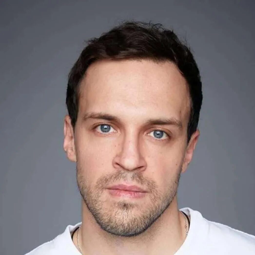 Павел попов актер фото Павел Попов - биография и личная жизнь актера