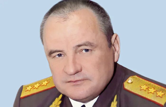 Павел попов генерал фото Путин назначил нового заместителя Шойгу