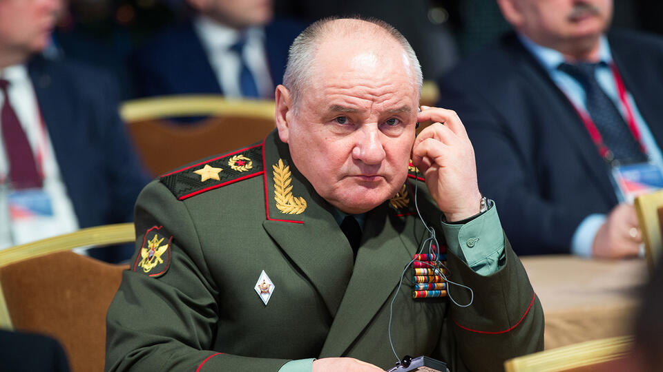 Павел попов заместитель министра фото Экс-замминистра обороны Попов владеет домом в 245 "квадратов" и 24 сотками земли