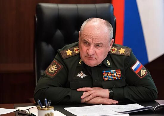 Павел попов заместитель министра фото Замминистра обороны России генерал армии Павел Попов принял граждан в Общественн