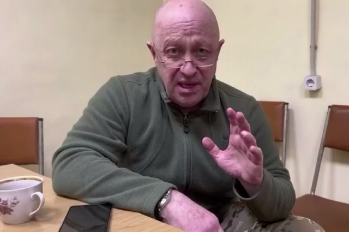 Павел пригожин фото Глава ЧВК "Вагнер" Пригожин пообещал наказать педофила из Новосибирска АиФ Новос