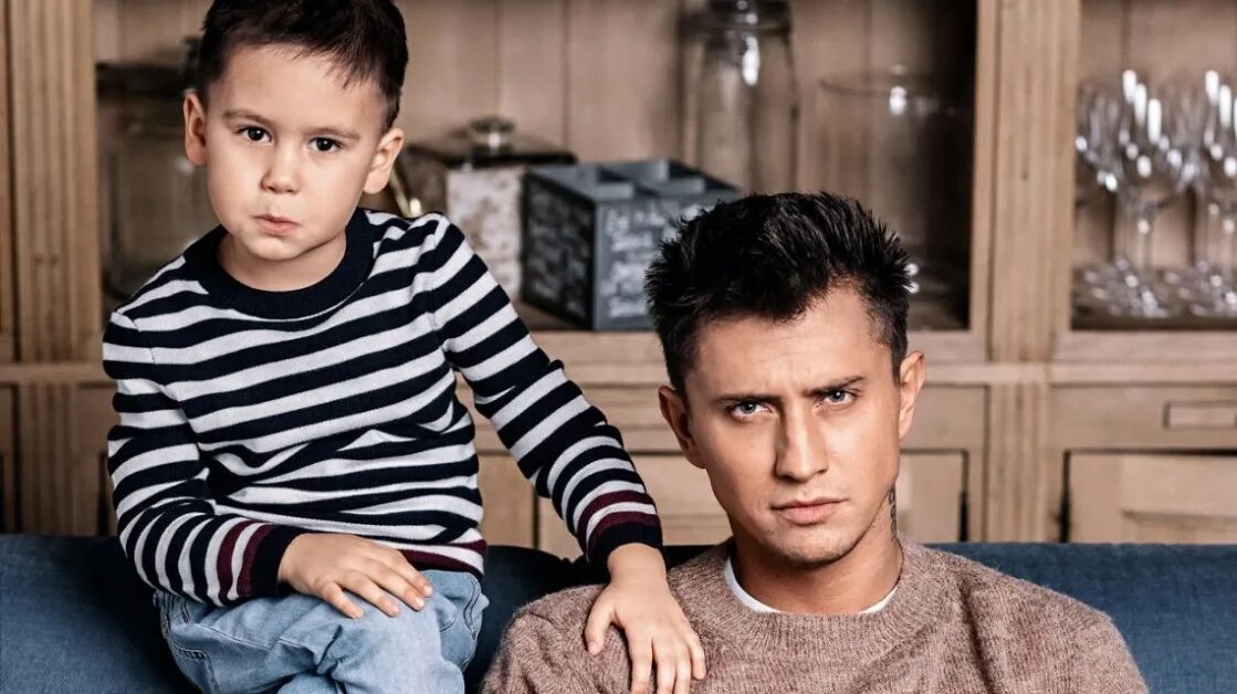 Павел прилучный детские фото Заявив о разводе, Павел Прилучный забрал сына и уехал из Москвы Mamaplus