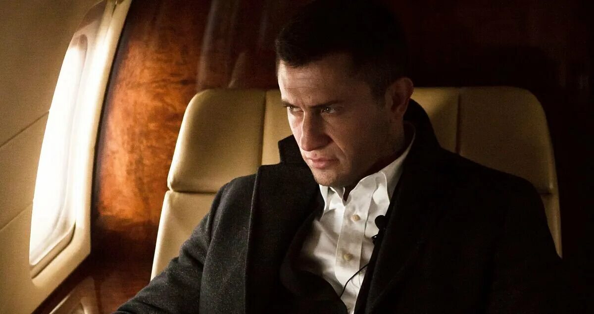 Павел прилучный жизнь по вызову фото Ханжам не читать! Российский сериал "Жизнь по вызову"против польского кино "Эско