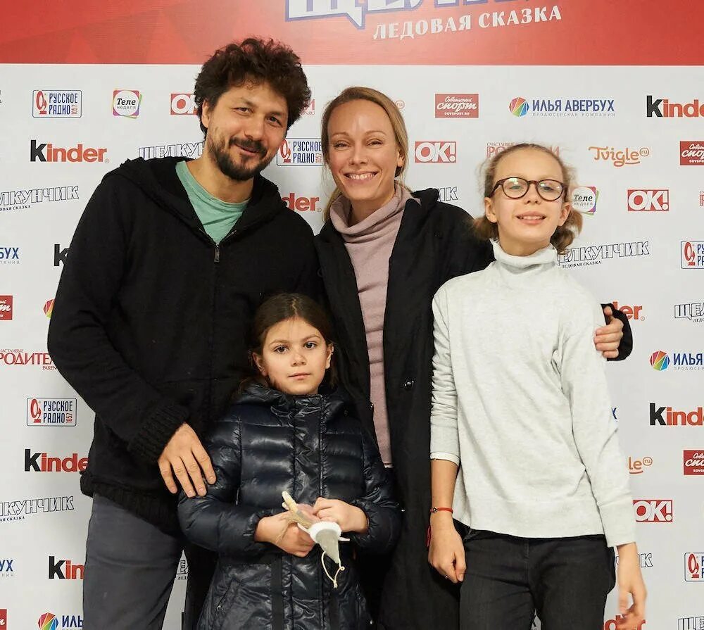 Павел сафонов и ольга ломоносова фото 16 лет спустя: Как сложилась жизнь звезд сериала "Не родись красивой" Время пого