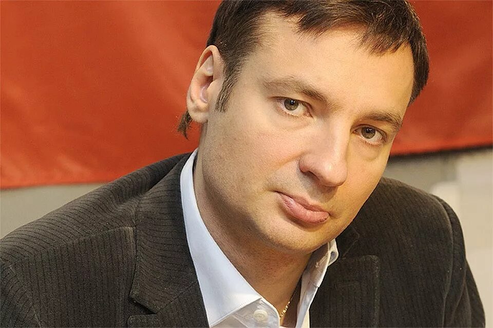 Павел санаев фото Павел Санаев устроит "Шоу перед Рождеством" - новости кино - июль 2019 - фотогра