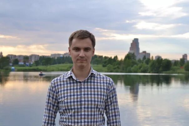Павел швецов фото Павла Швеца переизбрали главой муниципалитета 72 - Вечерний Питер. Новости Петер