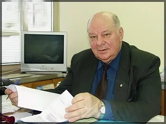 Павел стефанович федирко с семьей фото Объявлен конкурс на разработку эскизного проекта памятника почетному гражданину 