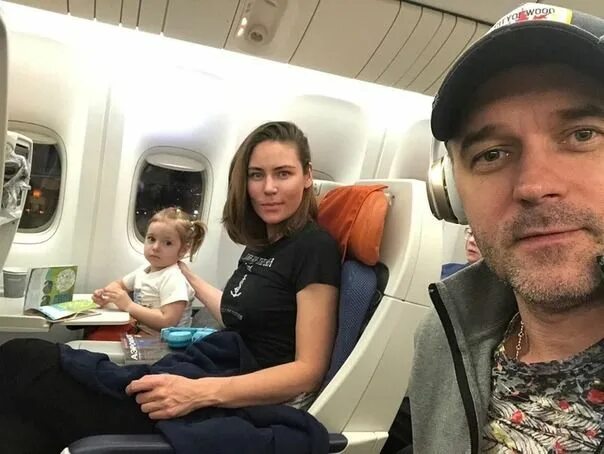 Павел трубинер семья жена дети фото Актер Павел Трубинер в одиночку воспитывал двух сыновей, пока жена занималась ка