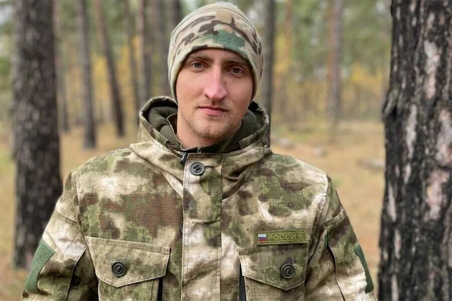 Павел устинов фото Актер Павел Устинов рассказал о полученном в ходе спецоперации ранении - Газета.