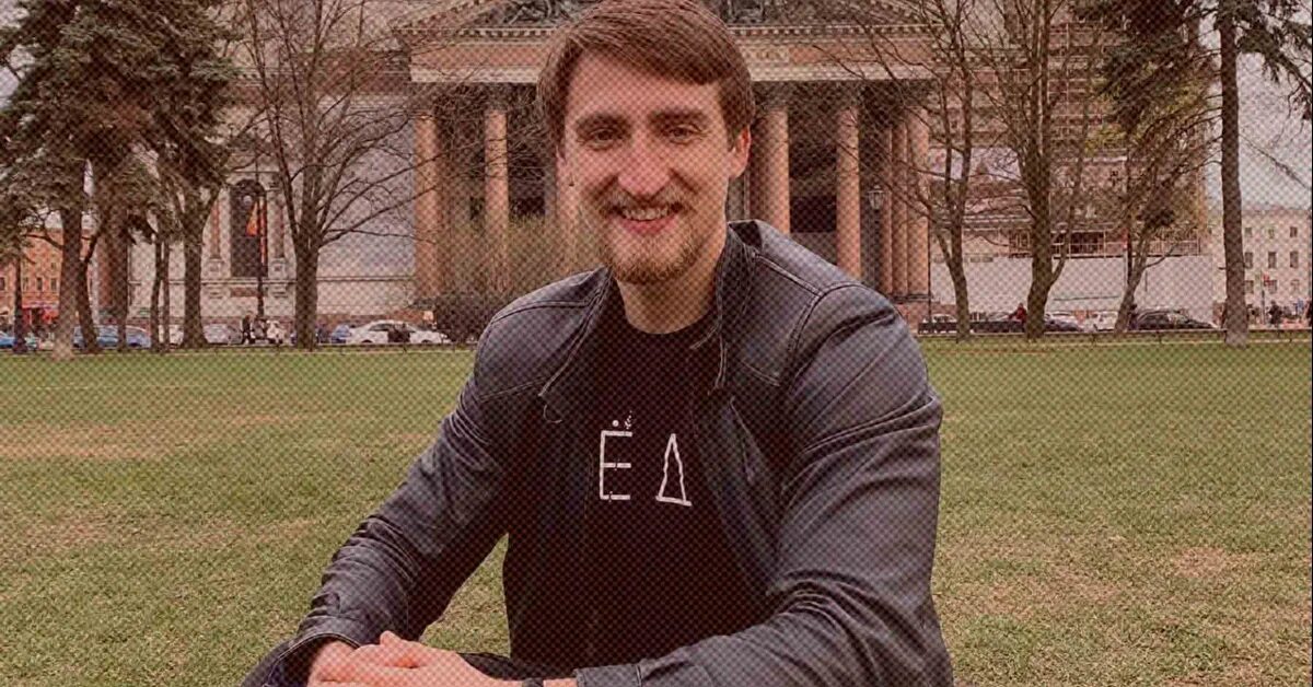 Павел устинов фото Проходивший по делу о митингах актер Устинов рассказал о будущем МХАТа после уво
