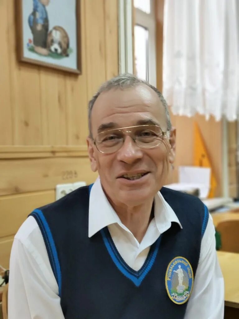Павел виктор фото Павел Виктор: "Если учиться не трудно, это бесполезно" Granite of science