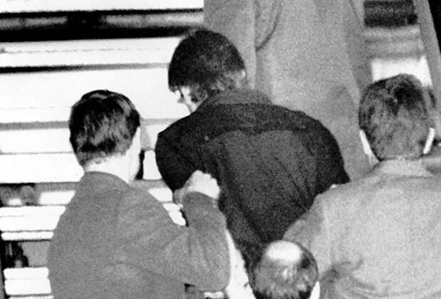 Павел якшиянц фото Армянский террор: 30 лет назад банда Якшиянца хотела взорвать целый автобус с де