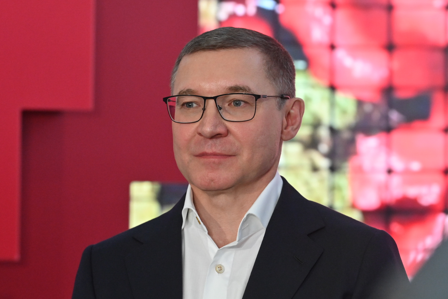 Павел якушев тюмень сын якушева фото Выставка "Россия", фото Сергея Елесина