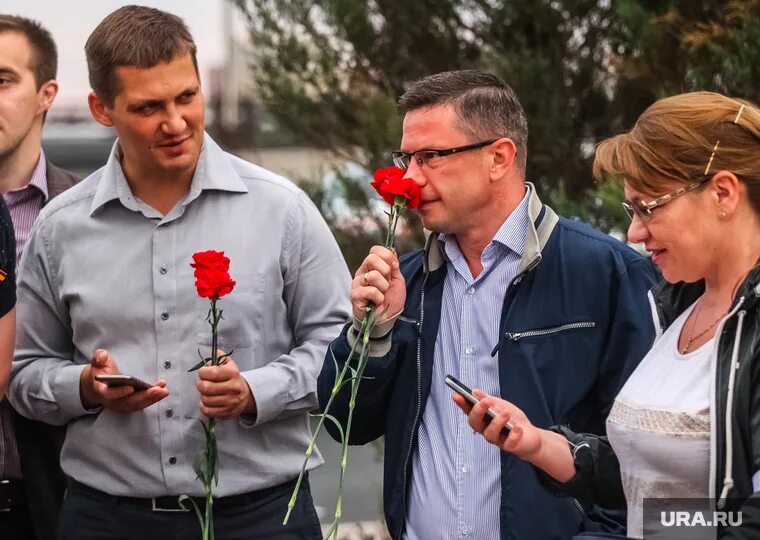 Павел якушев тюмень сын якушева фото Губернатор Владимир Якушев назначил Павла Белявского руководить молодежной и инф