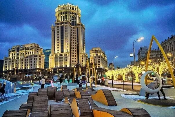 Павелецкая площадь 3 фото Paveletsky Station Photo by lesinkha 2023 Интересная Москва События, Места, Афиш